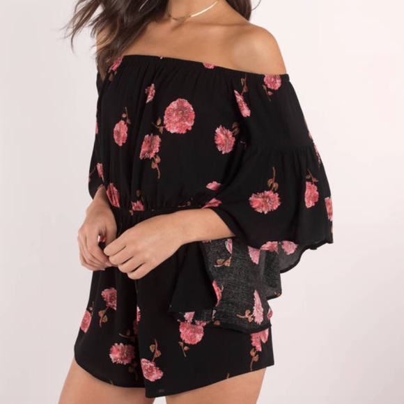 Tobi Pants - NWT Tobi Carnation Black & Pink Romper